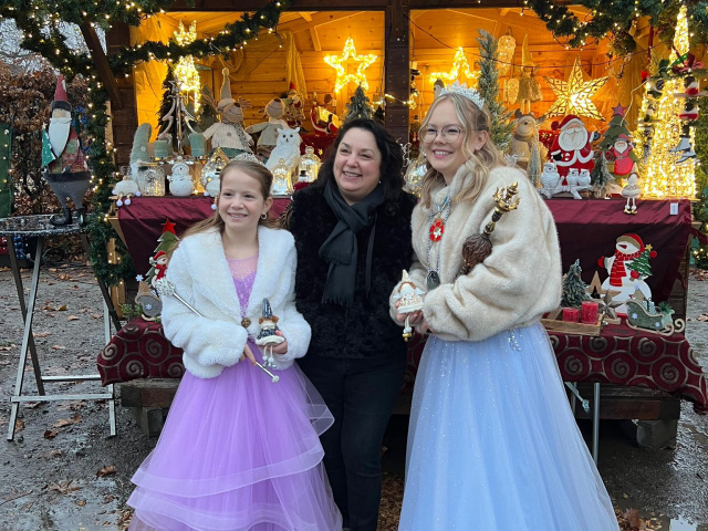 Bildergalerie &raquo; 2025 &raquo; Eröffnung Weststadt Weihnachtsmarkt 2025